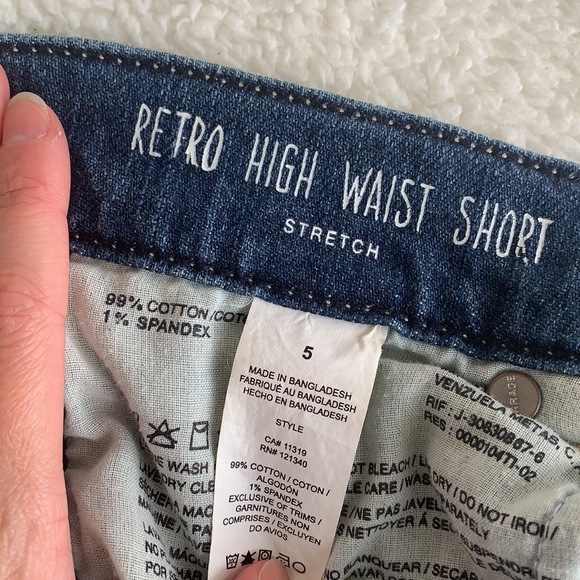 2/$18 Garage retro high waist shorts - Picture 4 of 4
